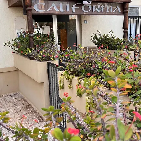 Casa Tatiana شقة